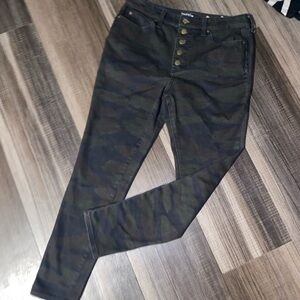 Camouflage Skinny Jeans
